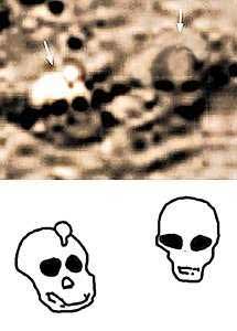 Снимки россыпей черепов на Марсе